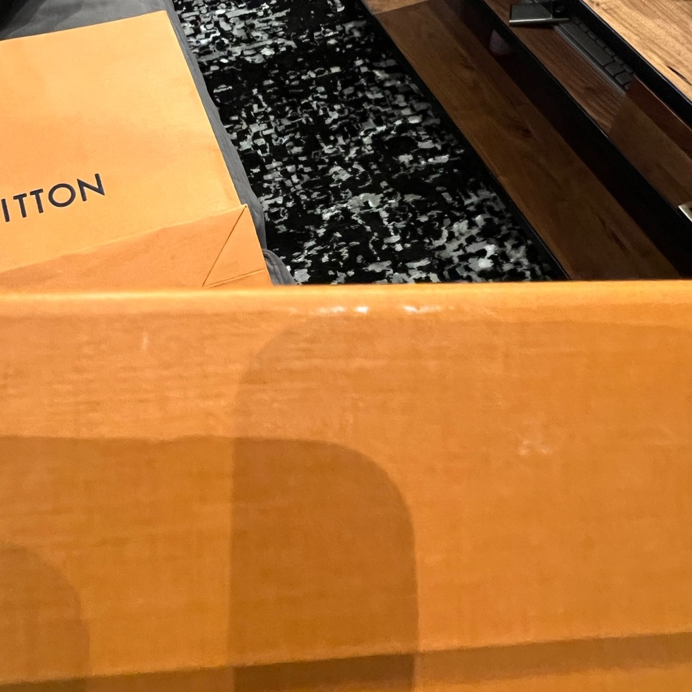 Louis Vuitton Orange Box and bag - Picture 5 of 5